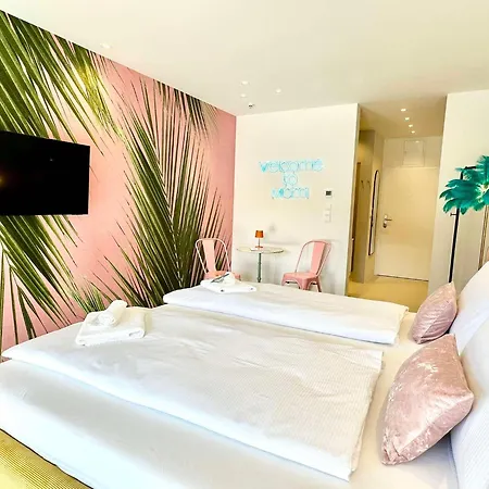 Miami Vice Mit Balkon & Flussblick-das Alpenzeit Im Zentrum Mit Parkplatz