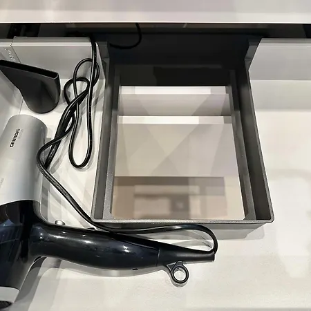 Apartamento Miami Vice Mit Balkon & Flussblick-das Alpenzeit Im Zentrum Mit Parkplatz Bad Aussee