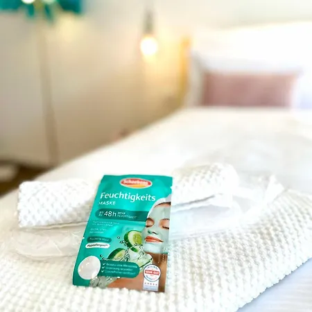 Miami Vice Mit Balkon & Flussblick-das Alpenzeit Im Zentrum Mit Parkplatz