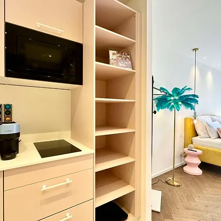 Miami Vice Mit Balkon & Flussblick-das Alpenzeit Im Zentrum Mit Parkplatz *