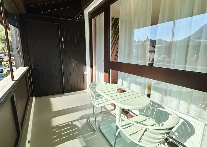 Miami Vice Mit Balkon & Flussblick-das Alpenzeit Im Zentrum Mit Parkplatz