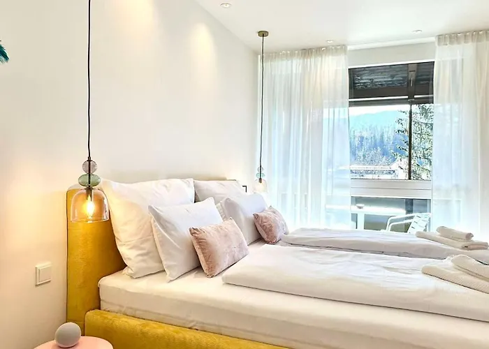 Apartment Miami Vice Mit Balkon & Flussblick-das Alpenzeit Im Zentrum Mit Parkplatz Bad Aussee